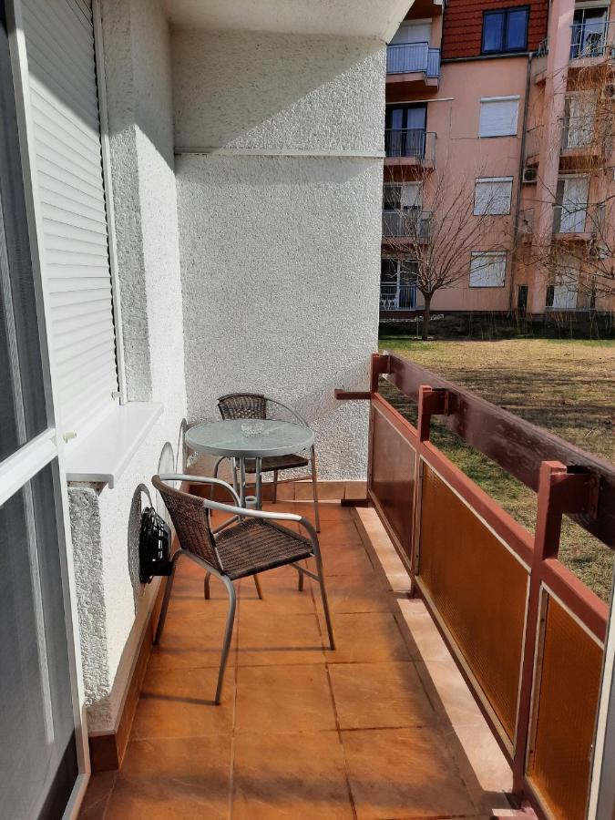 Setany Apartman Морахалом Екстер'єр фото